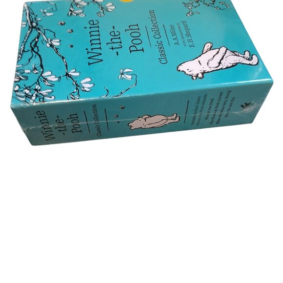 Winnie-The-Pooh Classic Collection Box Set - Picture 6 of 6